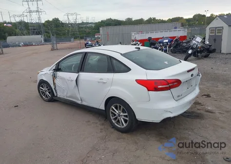 2016 Ford Focus Se z USA, uszkodzony, nr VIN 1FADP3F25GL216271